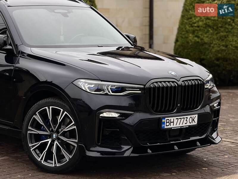 Внедорожник / Кроссовер BMW X7 2021 в Одессе