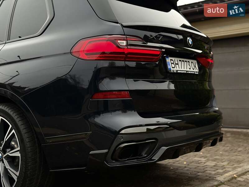 Внедорожник / Кроссовер BMW X7 2021 в Одессе