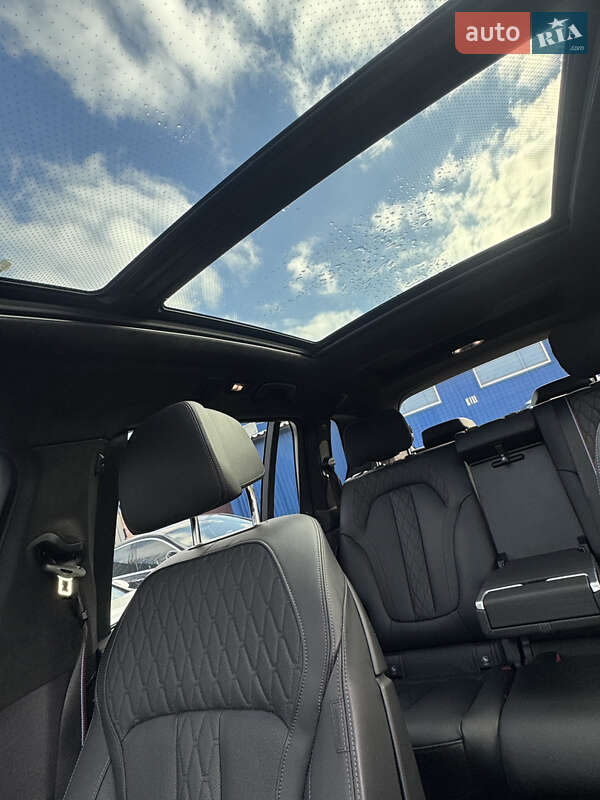 Внедорожник / Кроссовер BMW X7 2022 в Киеве