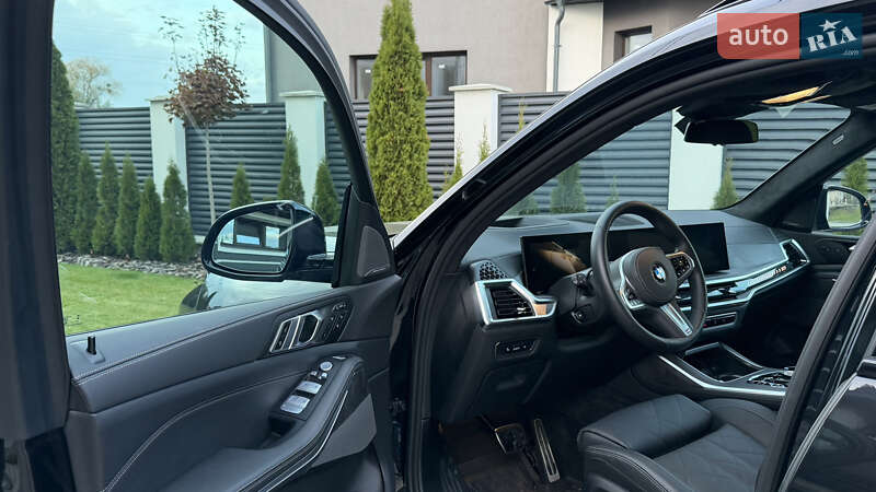 Внедорожник / Кроссовер BMW X7 2024 в Ивано-Франковске