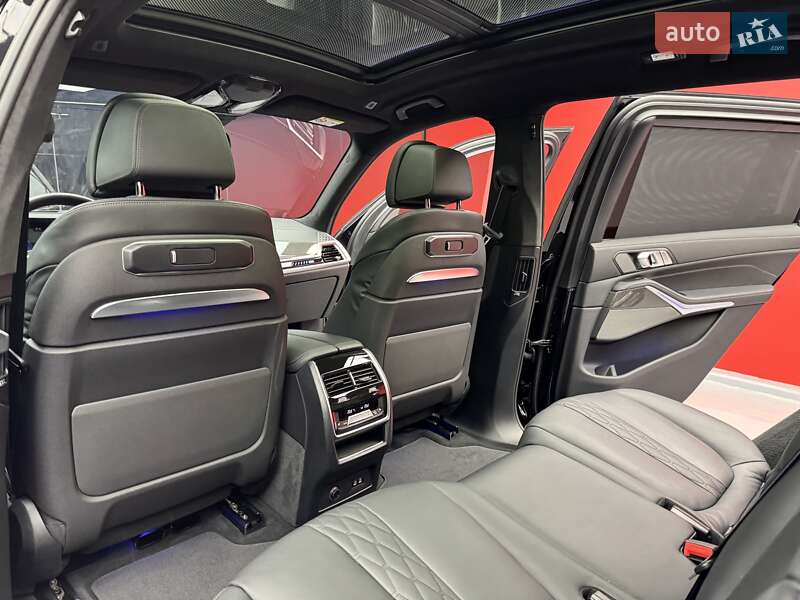 Позашляховик / Кросовер BMW X7 2023 в Києві фото 38 Позашляховик / Кросовер BMW X7 2023 в Києві