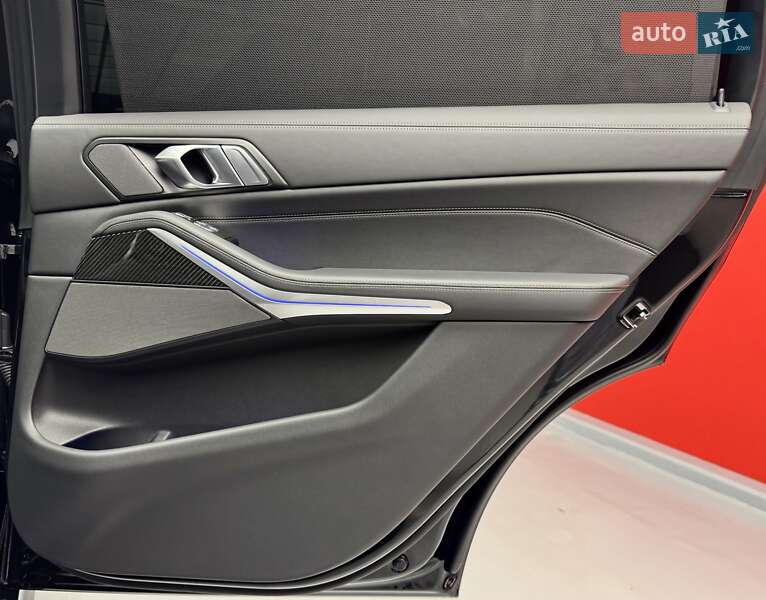 Позашляховик / Кросовер BMW X7 2023 в Києві фото 41 Позашляховик / Кросовер BMW X7 2023 в Києві