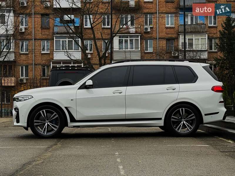 Внедорожник / Кроссовер BMW X7 2022 в Киеве