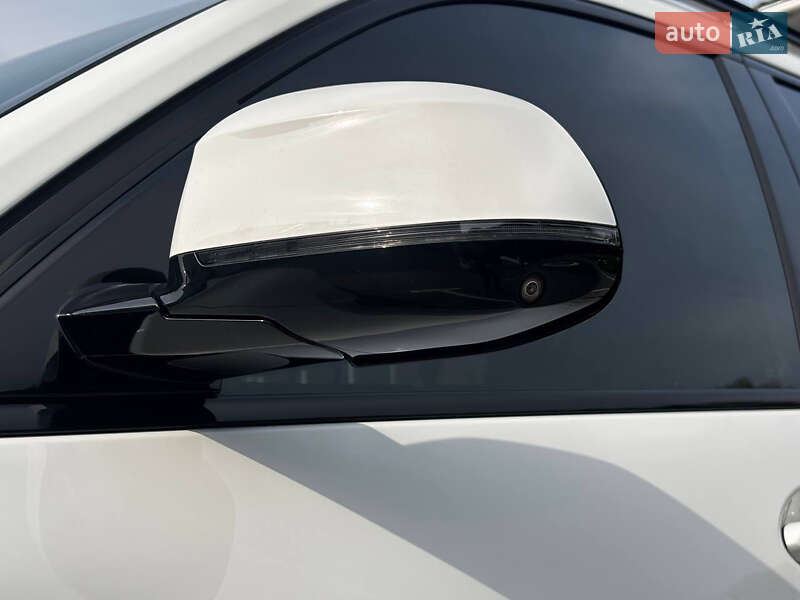 Внедорожник / Кроссовер BMW X7 2020 в Луцке