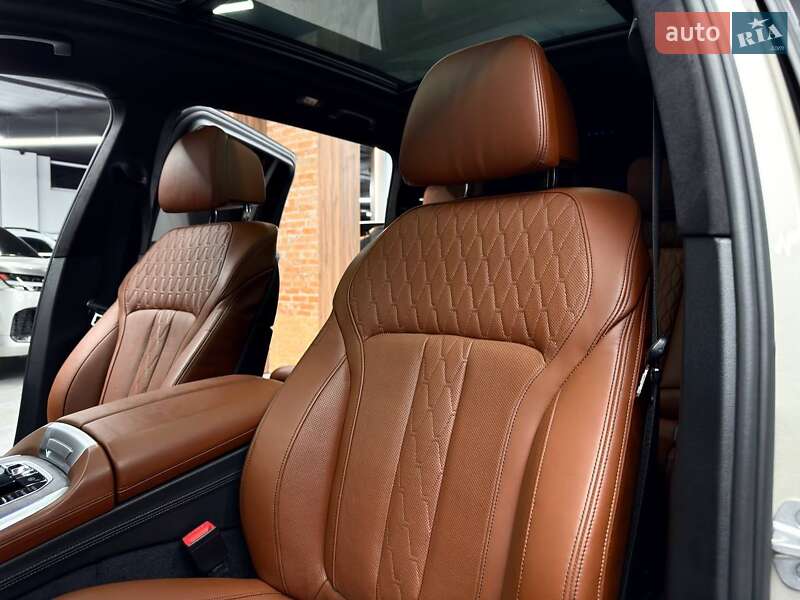 Позашляховик / Кросовер BMW X7 2019 в Києві