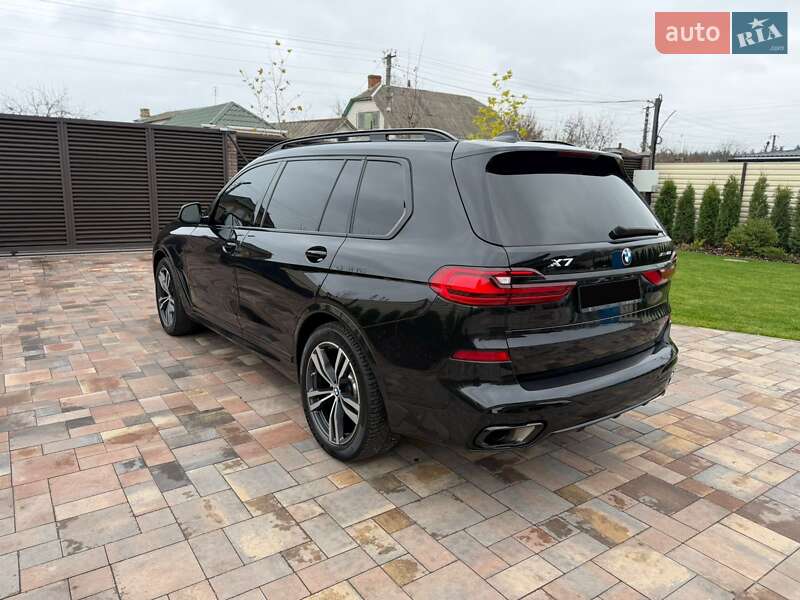 Внедорожник / Кроссовер BMW X7 2022 в Киеве фото 10 Внедорожник / Кроссовер BMW X7 2022 в Киеве
