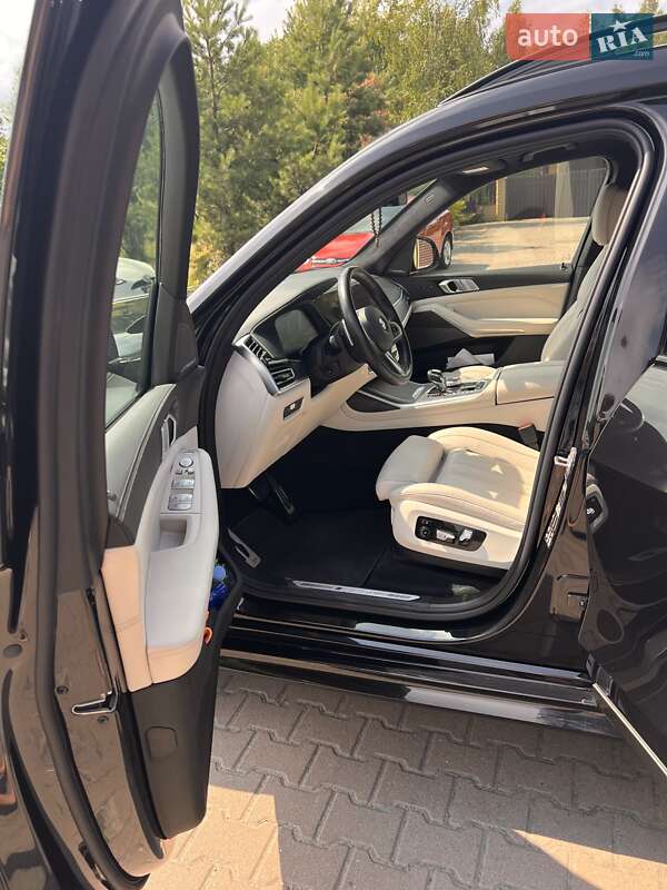 Внедорожник / Кроссовер BMW X7 2022 в Киеве фото 8 Внедорожник / Кроссовер BMW X7 2022 в Киеве