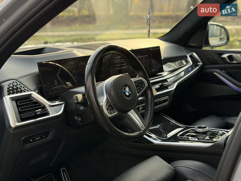 Внедорожник / Кроссовер BMW X7 2023 в Тернополе