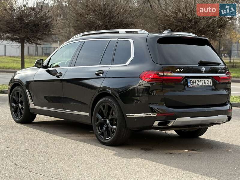 Внедорожник / Кроссовер BMW X7 2020 в Днепре фото 12 Внедорожник / Кроссовер BMW X7 2020 в Днепре