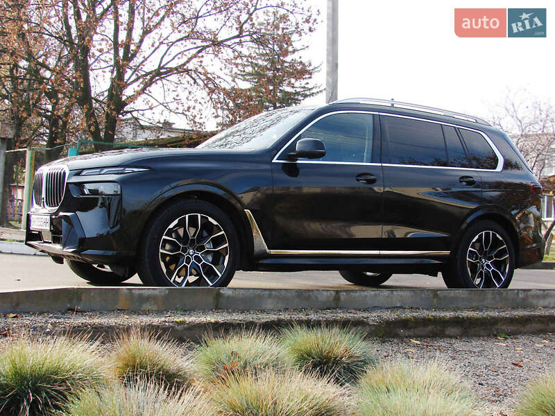 Внедорожник / Кроссовер BMW X7 2023 в Одессе фото 6 Внедорожник / Кроссовер BMW X7 2023 в Одессе