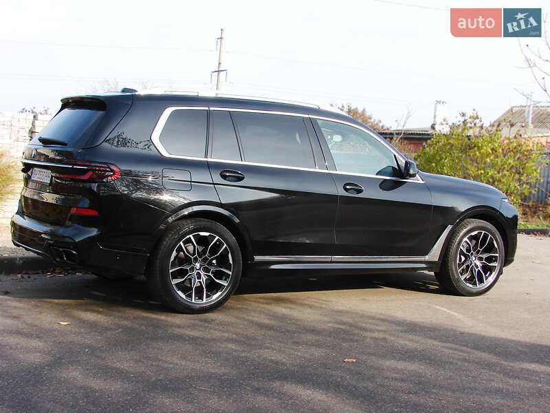 Внедорожник / Кроссовер BMW X7 2023 в Одессе фото 14 Внедорожник / Кроссовер BMW X7 2023 в Одессе