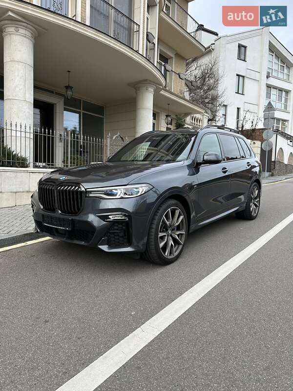 Позашляховик / Кросовер BMW X7 2022 в Києві