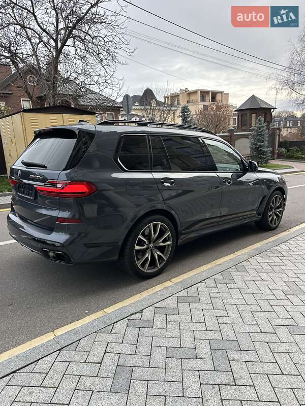 Позашляховик / Кросовер BMW X7 2022 в Києві