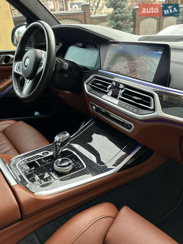 Позашляховик / Кросовер BMW X7 2022 в Києві