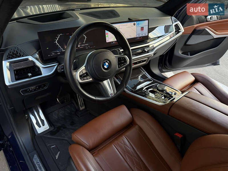 Внедорожник / Кроссовер BMW X7 2022 в Киеве