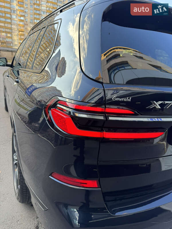 Внедорожник / Кроссовер BMW X7 2022 в Киеве