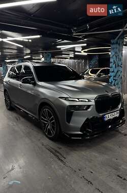 Внедорожник / Кроссовер BMW X7 2022 в Киеве