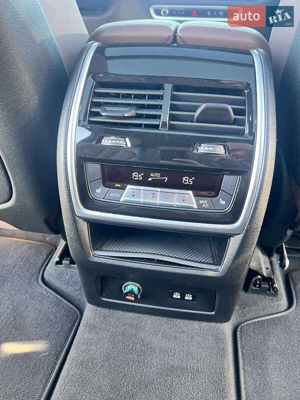 Внедорожник / Кроссовер BMW X7 2022 в Львове