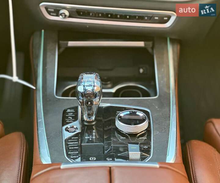 Внедорожник / Кроссовер BMW X7 2019 в Луцке