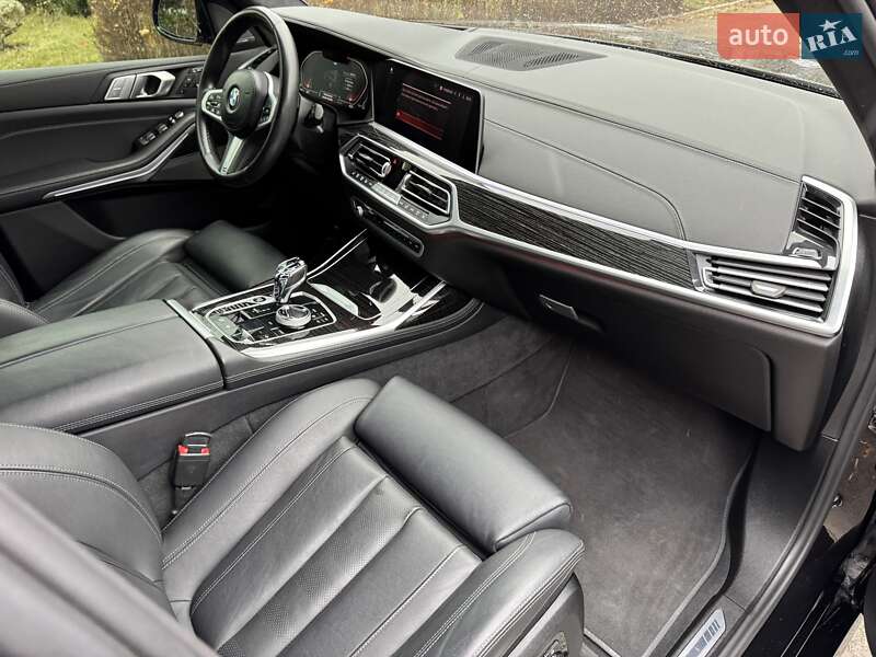 Внедорожник / Кроссовер BMW X7 2019 в Киеве