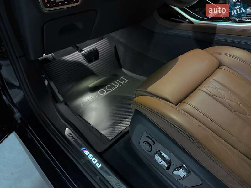 Внедорожник / Кроссовер BMW X7 2019 в Днепре