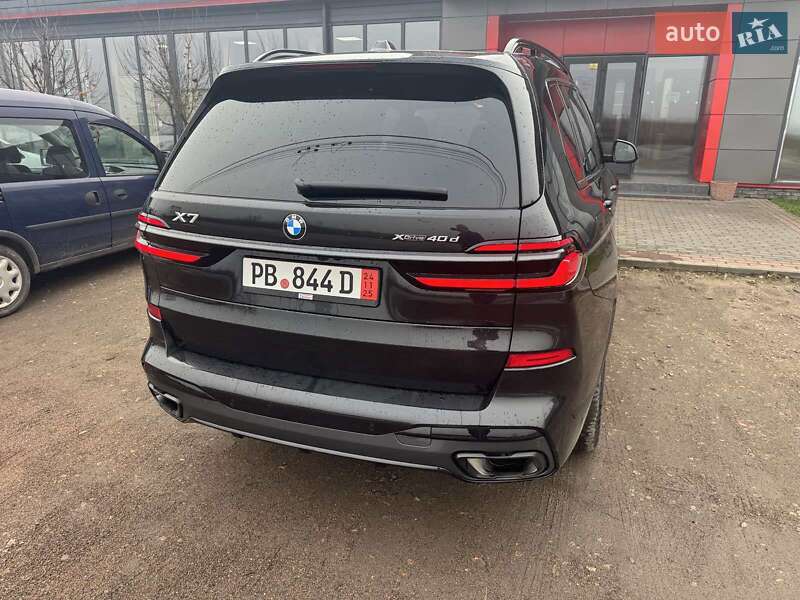 Позашляховик / Кросовер BMW X7 2024 в Рівному