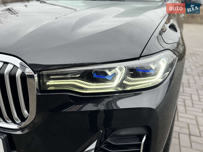 Позашляховик / Кросовер BMW X7 2020 в Києві фото 7 Позашляховик / Кросовер BMW X7 2020 в Києві