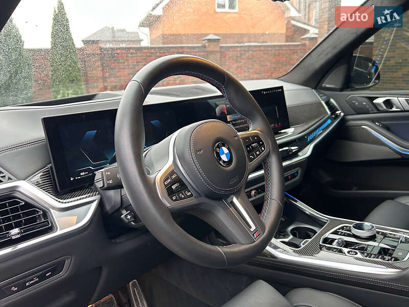 Внедорожник / Кроссовер BMW X7 2024 в Киеве