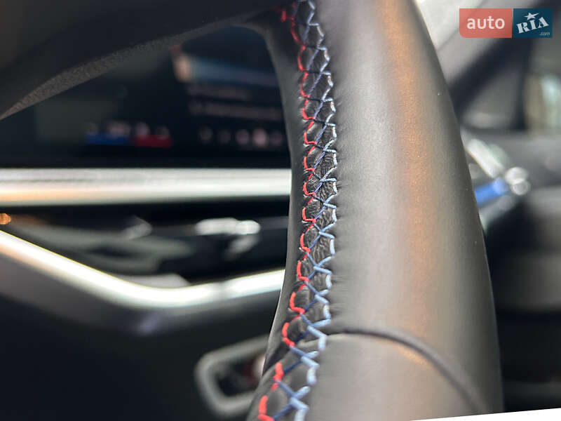 Внедорожник / Кроссовер BMW X7 2024 в Киеве