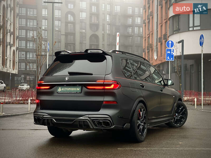 Внедорожник / Кроссовер BMW X7 2023 в Киеве