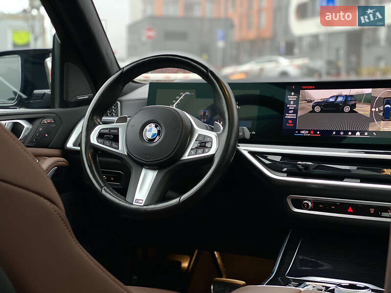 Внедорожник / Кроссовер BMW X7 2023 в Киеве
