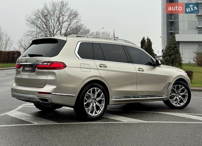 Позашляховик / Кросовер BMW X7 2019 в Києві