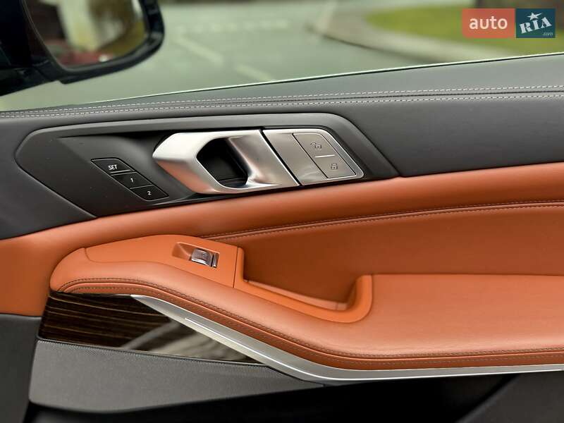 Позашляховик / Кросовер BMW X7 2019 в Києві