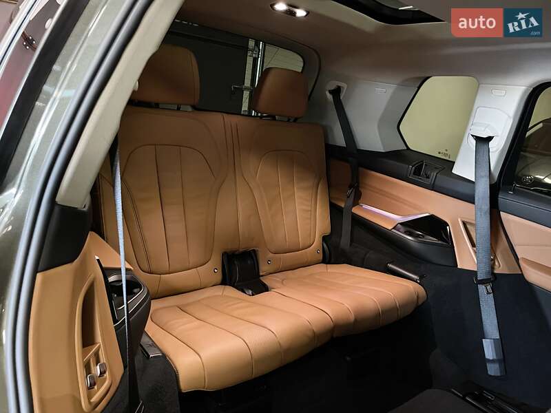 Внедорожник / Кроссовер BMW X7 2022 в Львове