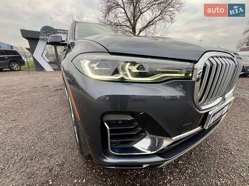 Внедорожник / Кроссовер BMW X7 2019 в Киеве