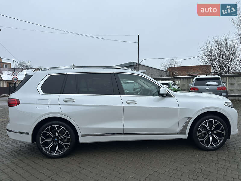 Внедорожник / Кроссовер BMW X7 2019 в Владимире