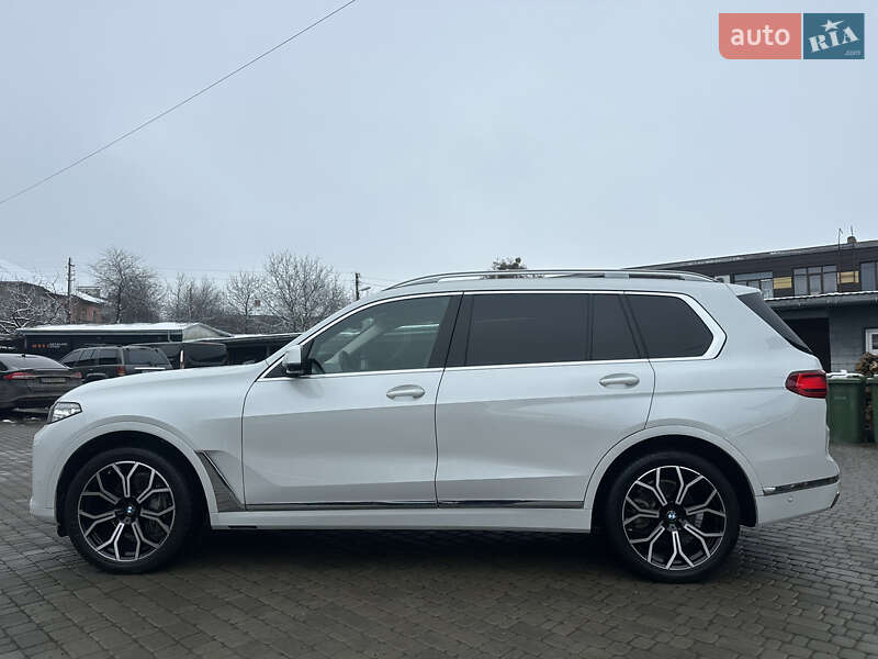Внедорожник / Кроссовер BMW X7 2019 в Владимире