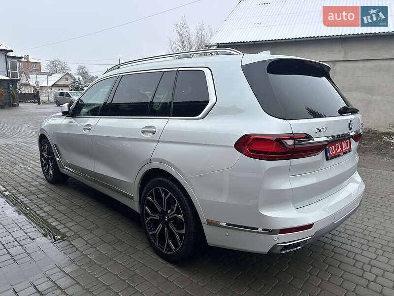 Внедорожник / Кроссовер BMW X7 2019 в Владимире