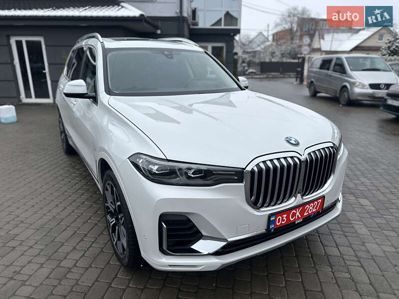 Внедорожник / Кроссовер BMW X7 2019 в Владимире