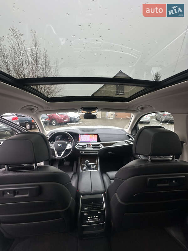 Внедорожник / Кроссовер BMW X7 2019 в Владимире