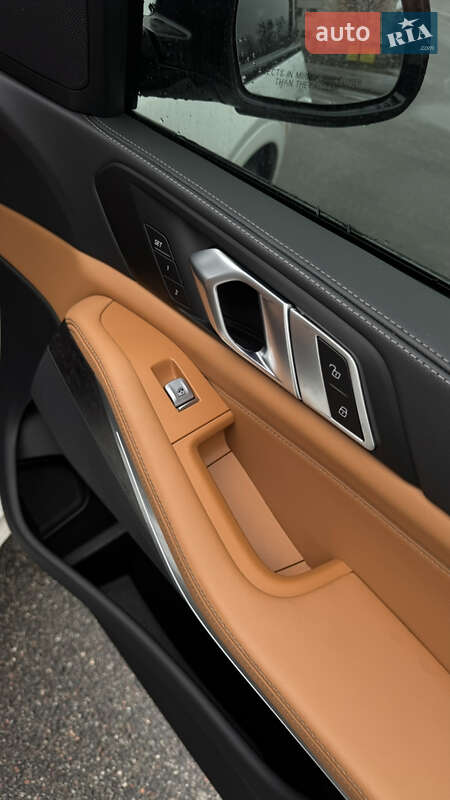 Внедорожник / Кроссовер BMW X7 2023 в Броварах