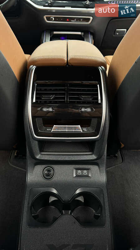 Внедорожник / Кроссовер BMW X7 2023 в Броварах