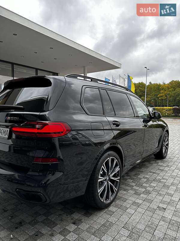 Позашляховик / Кросовер BMW X7 2022 в Києві