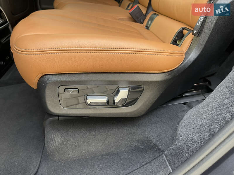 Внедорожник / Кроссовер BMW X7 2019 в Одессе фото 27 Внедорожник / Кроссовер BMW X7 2019 в Одессе