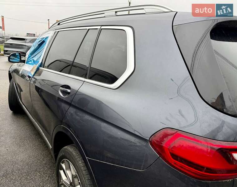 Внедорожник / Кроссовер BMW X7 2020 в Киеве