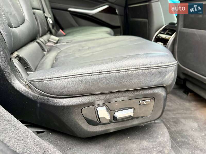 Внедорожник / Кроссовер BMW X7 2020 в Киеве