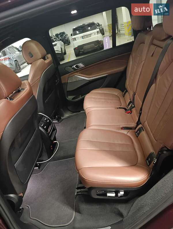 Позашляховик / Кросовер BMW X7 2022 в Києві фото 12 Позашляховик / Кросовер BMW X7 2022 в Києві