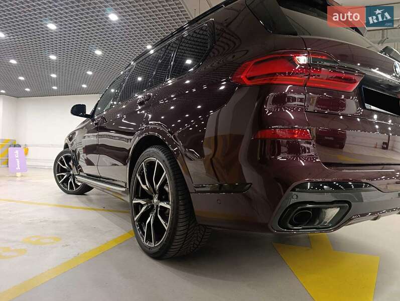 Позашляховик / Кросовер BMW X7 2022 в Києві фото 35 Позашляховик / Кросовер BMW X7 2022 в Києві