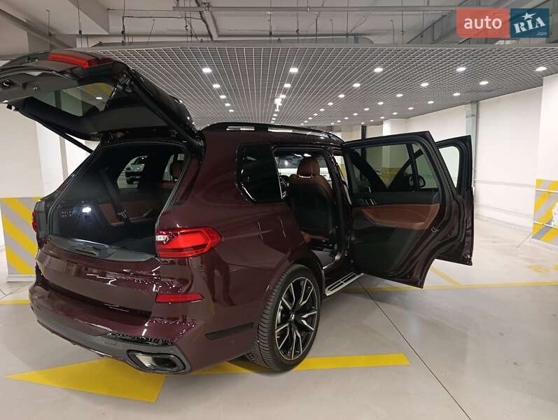 Позашляховик / Кросовер BMW X7 2022 в Києві фото 49 Позашляховик / Кросовер BMW X7 2022 в Києві