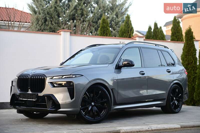 BMW X7 2025